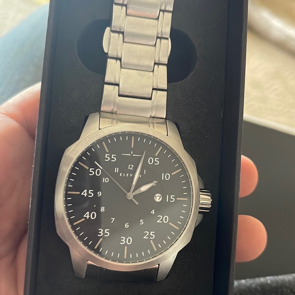 Elevon Hughes watch w/date